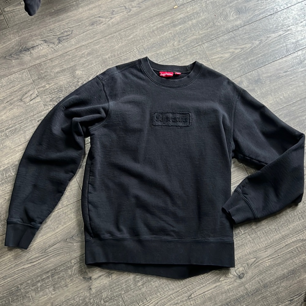 Supreme crewneck sweatshirt size M